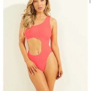 New GUESS One Piece Cutout Swimsuit XS/S